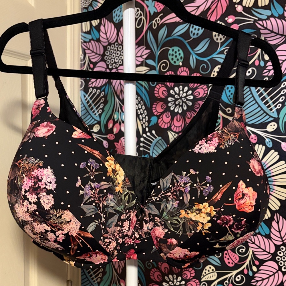 Floral Black Bra with Pink Accents
